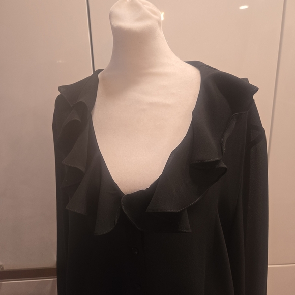 Vintage 1980s Ruffled V-Neck Romantic Black Blouse Top Size 14 - Picture 2 of 7